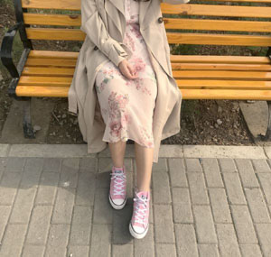 18岁以上免费观看美女直播视频_720高清视频观看
