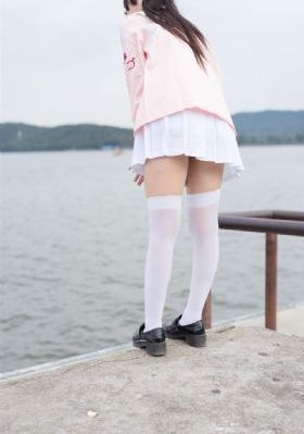 免费视频二区_BD国语免费播放